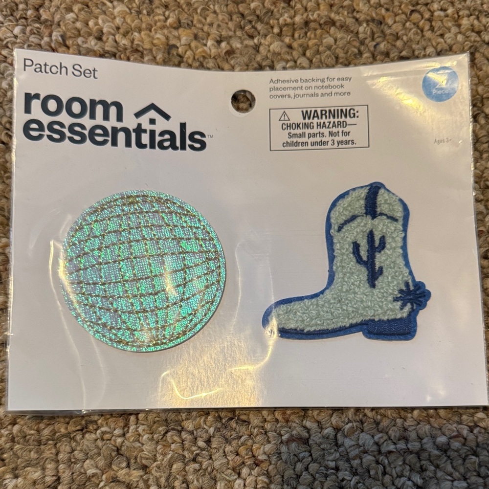 Room Essentials Patch Set - Iridescent and Blue